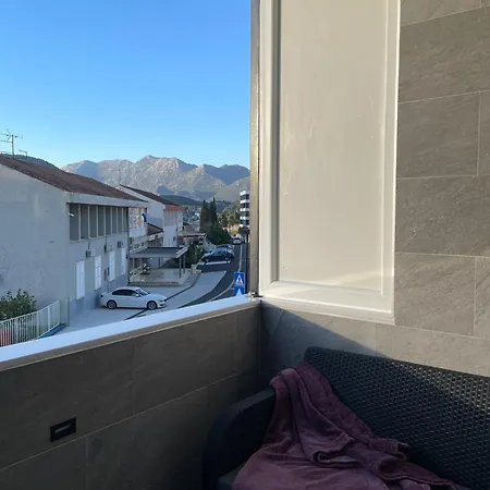 “gust” * Ploce (Dubrovnik-Neretva)