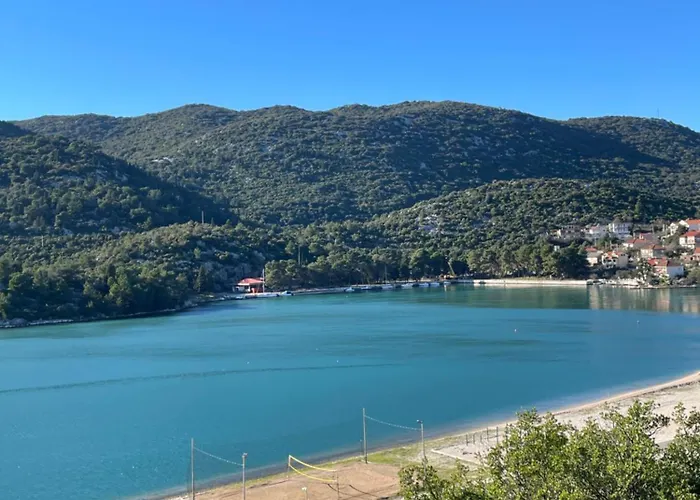 아파트 “gust” *