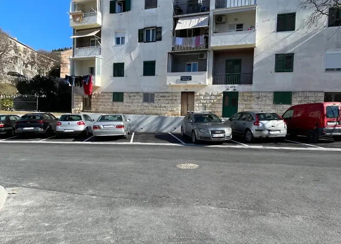 “gust” Apartamento *