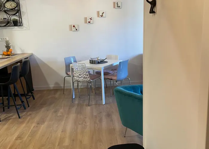 Apartamento “gust” *