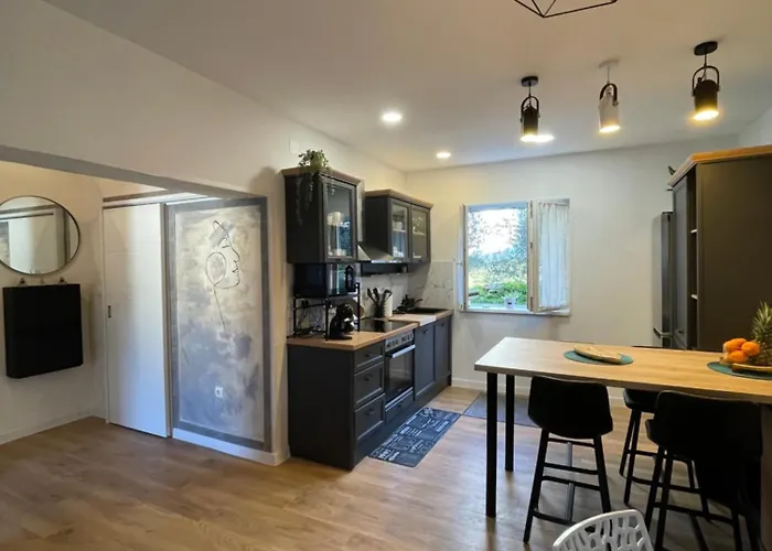 “gust” Ploce (Dubrovnik-Neretva)