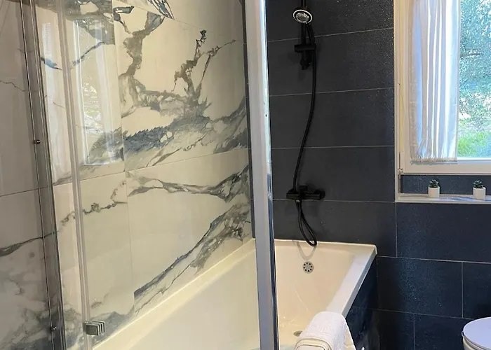 “gust” * Ploce (Dubrovnik-Neretva)