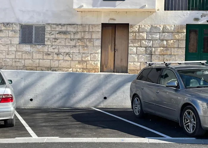 “gust” Ploce (Dubrovnik-Neretva)